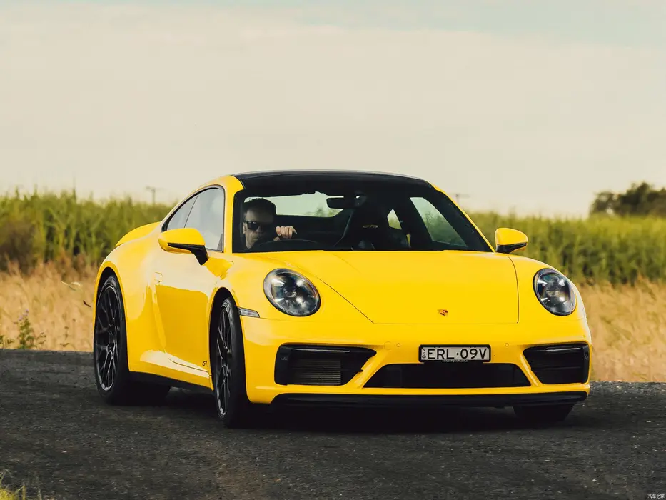 保时捷911 Carrera GTS 澳大利亚版汽车壁纸
