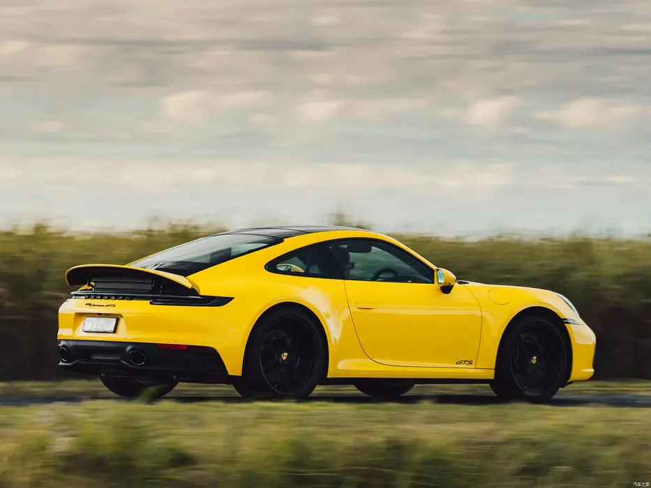 保时捷911 Carrera GTS 澳大利亚版汽车壁纸