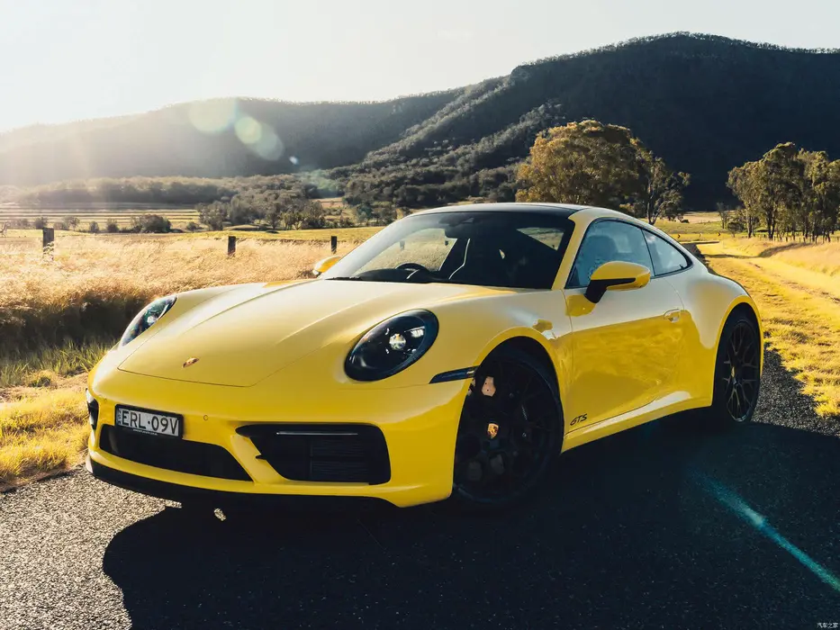 保时捷911 Carrera GTS 澳大利亚版汽车壁纸