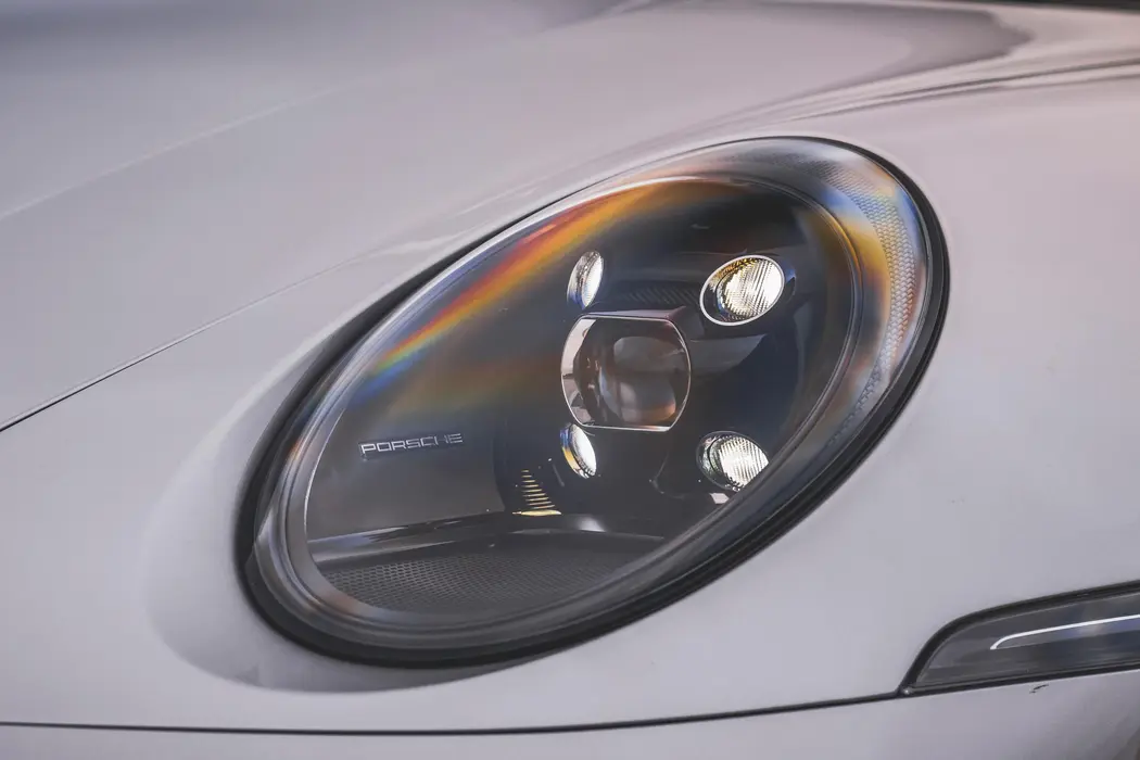 保时捷911 2022款 Carrera GTS Cabriolet 英国版 壁纸
