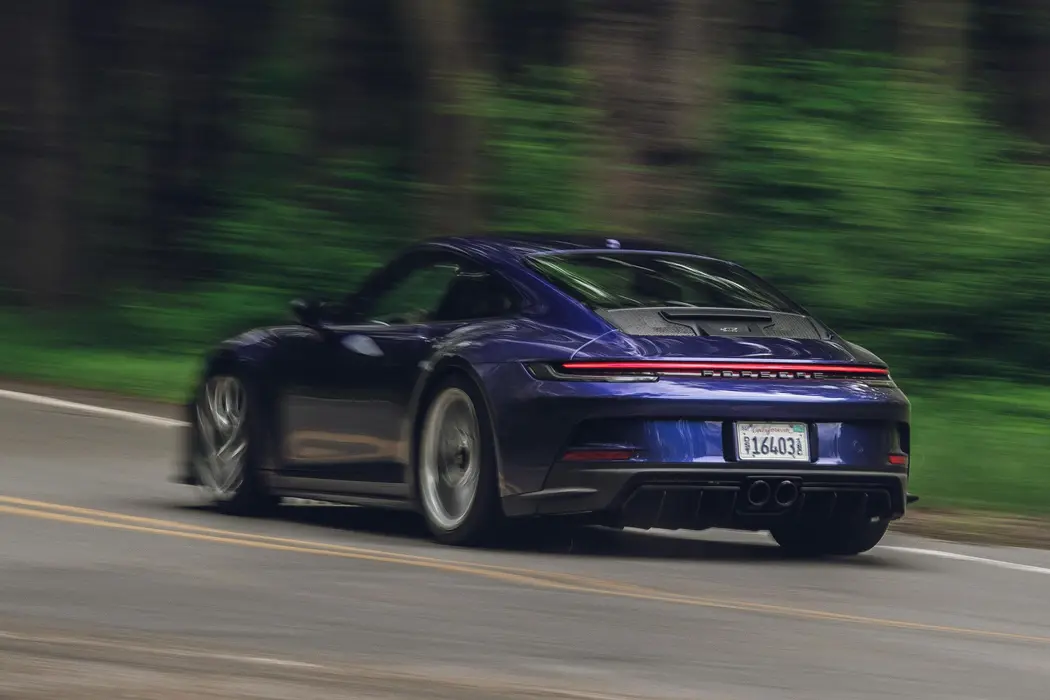 保时捷911 GT3 Touring PDK美国版跑车壁纸