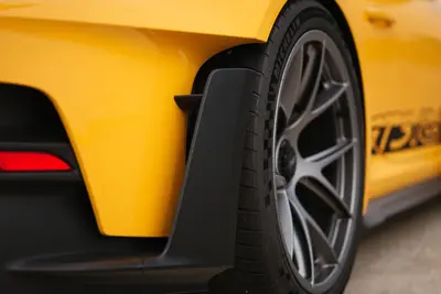 保时捷911 GT3 RS Weissach Package欧洲版跑车壁纸