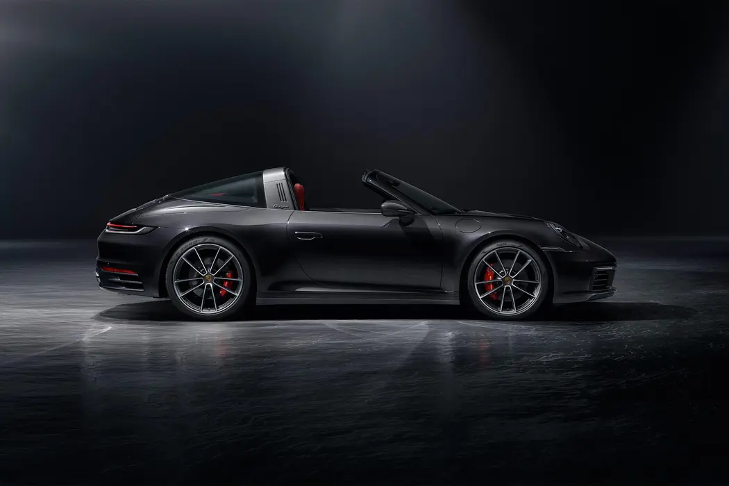 保时捷911 2022款 Targa 4 3.0T跑车壁纸