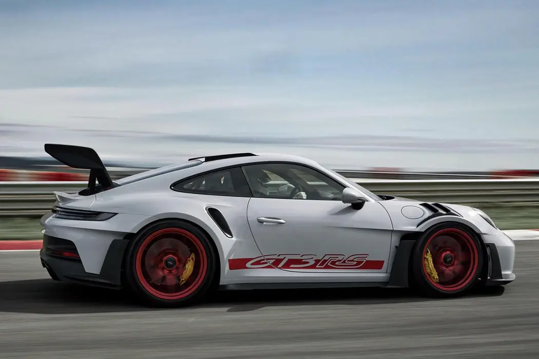 保时捷911 2023款 GT3 RS 4.0L运动跑车壁纸