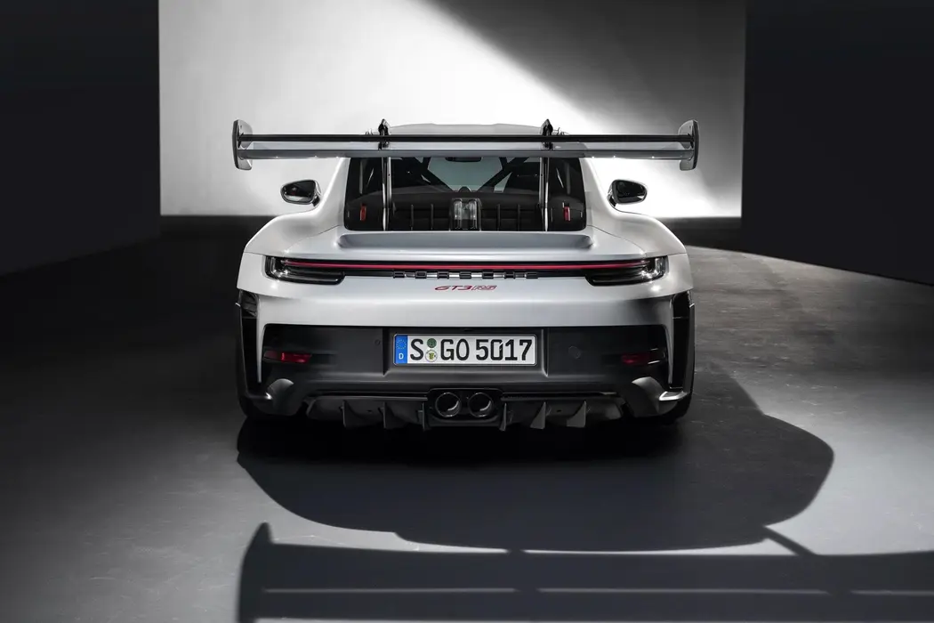 保时捷911 2023款 GT3 RS 4