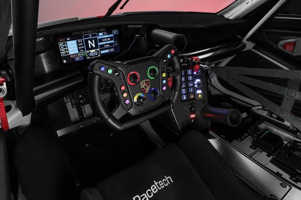 保时捷911 2023款 GT3 R 赛车图片壁纸