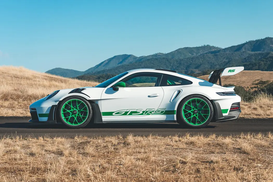 保时捷911 GT3 RS Carrera RS 2.7 Tribute赛车壁纸