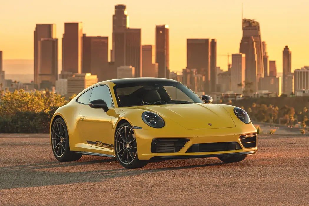 保时捷911 2023款 Carrera  T 美国版汽车壁纸