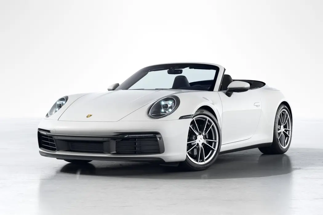 保时捷911 2023款 Carrera 4 Cabriolet 3.0T 跑车壁纸