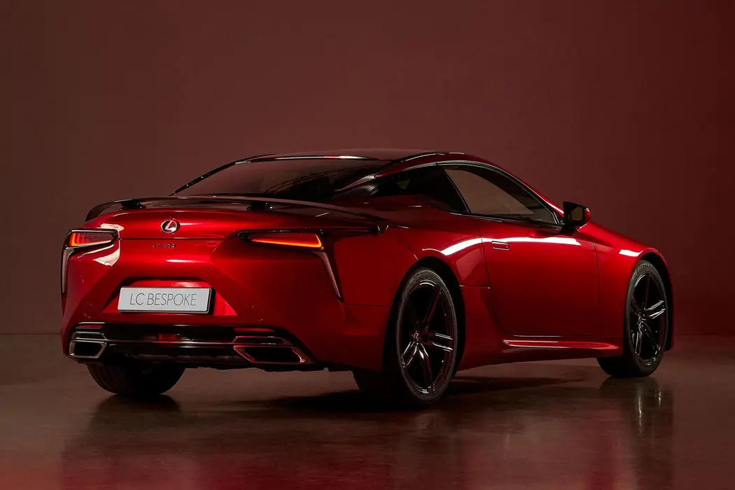 雷克萨斯LC 2022款 500 Bespoke Carbon 西班牙版跑车壁纸