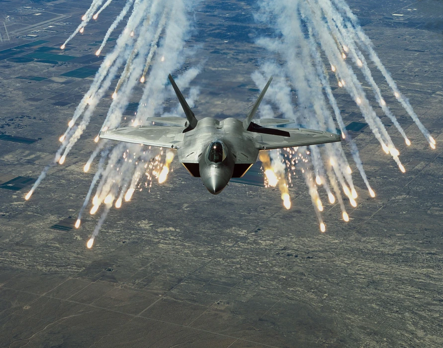 F-22战斗机（F-22 fighter）图片壁纸