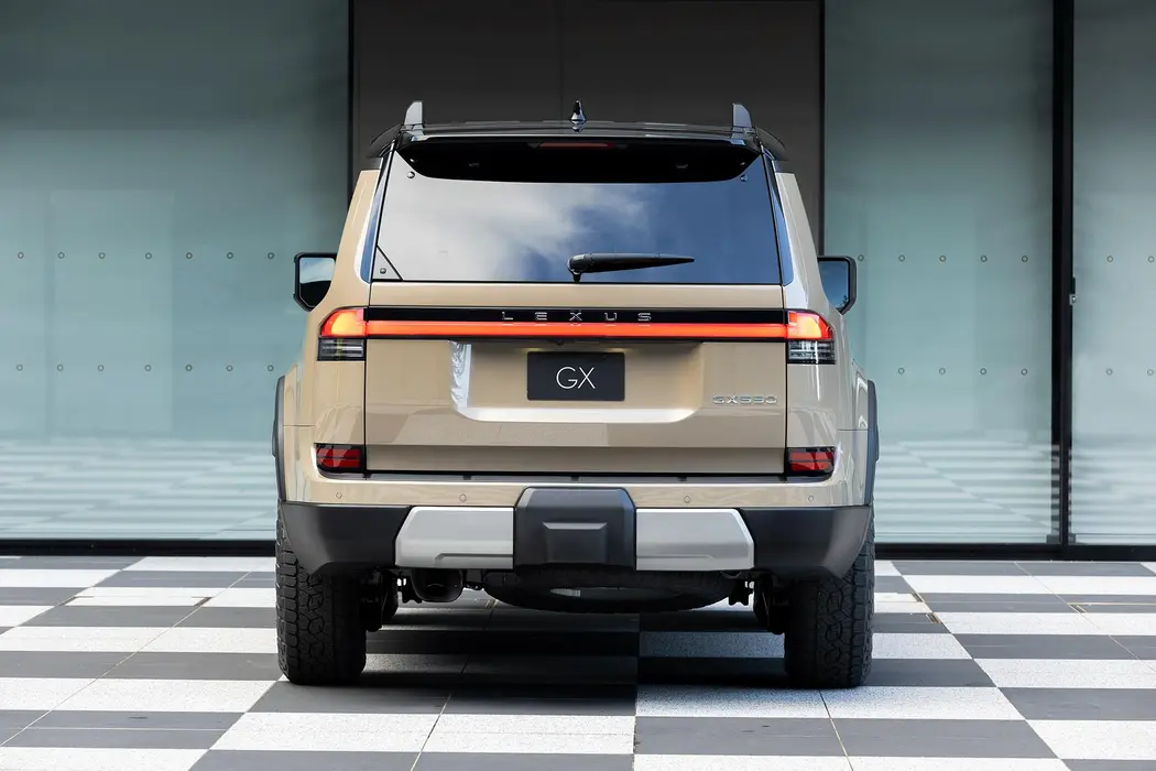 雷克萨斯GX SUV 汽车图片桌面壁纸