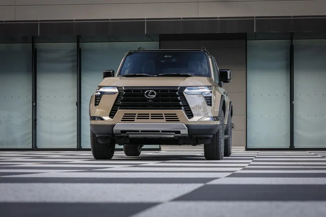雷克萨斯GX SUV 汽车图片桌面壁纸