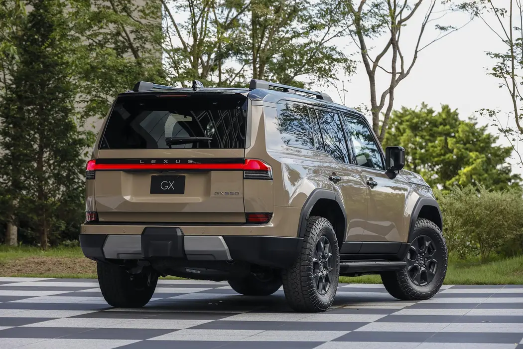 雷克萨斯GX SUV 汽车图片桌面壁纸