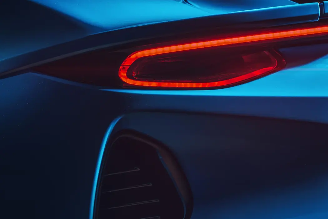 2022款路特斯Emira 2.0T L4 First Edition跑车壁纸