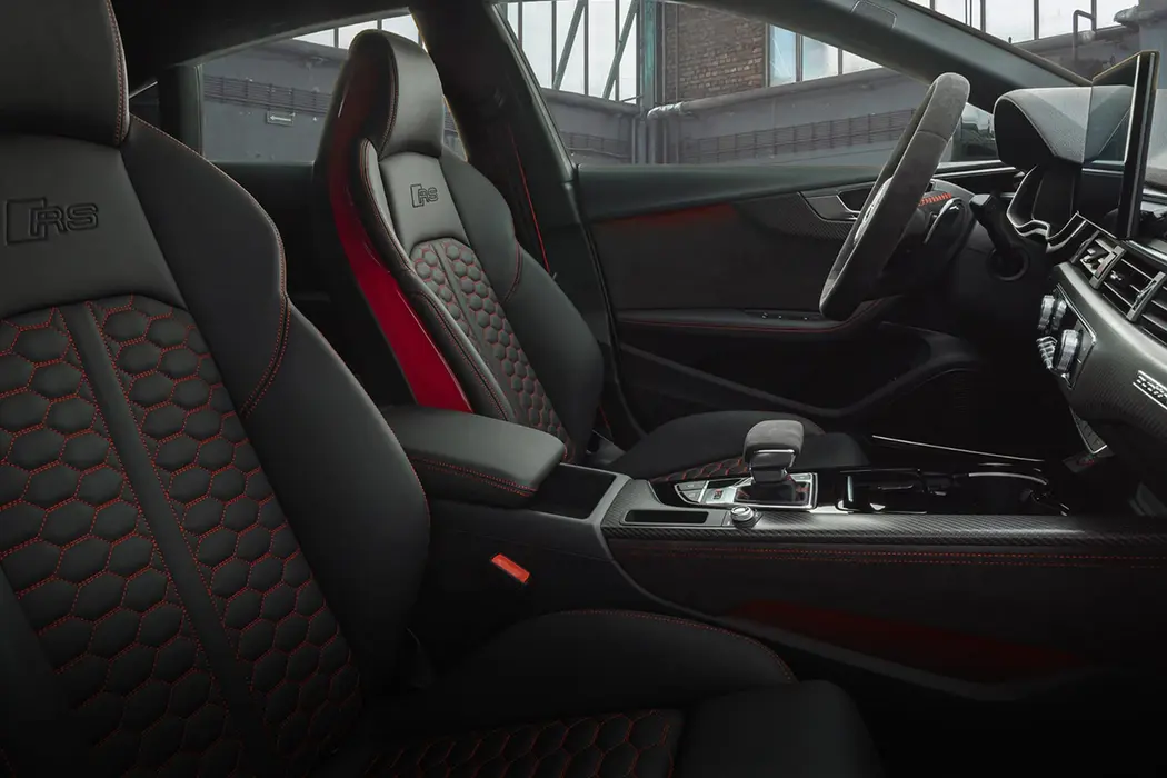  奥迪RS 5 2.9T Sportback黑曜版图片壁纸