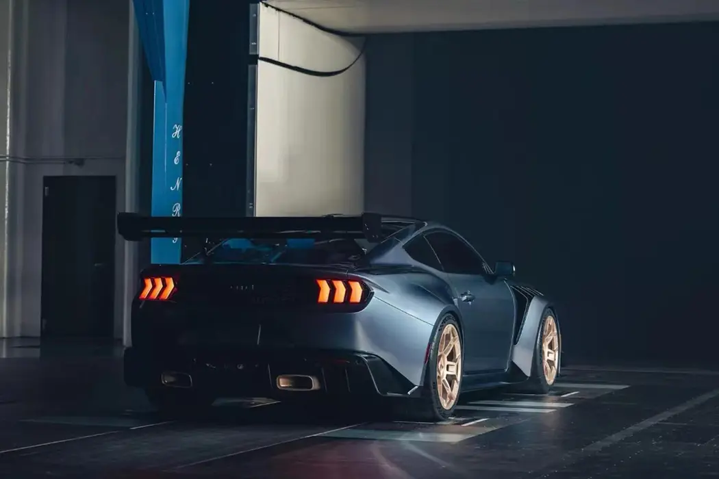 2025款 福特Mustang GTD 跑车图片壁纸