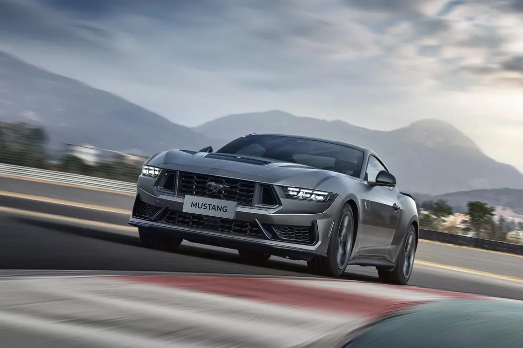 2024款福特Mustang 5