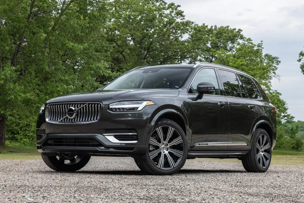 沃尔沃XC90 RECHARGE SUV汽车壁纸