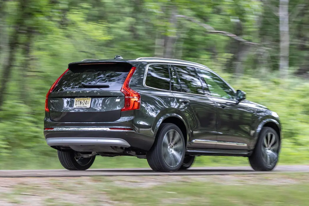 沃尔沃XC90 RECHARGE SUV汽车壁纸