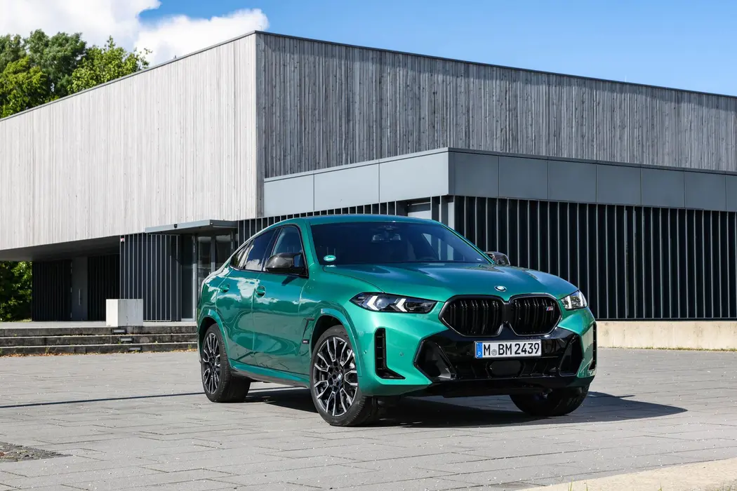 2023款宝马X6 M60i xDrive 欧洲版图片壁纸