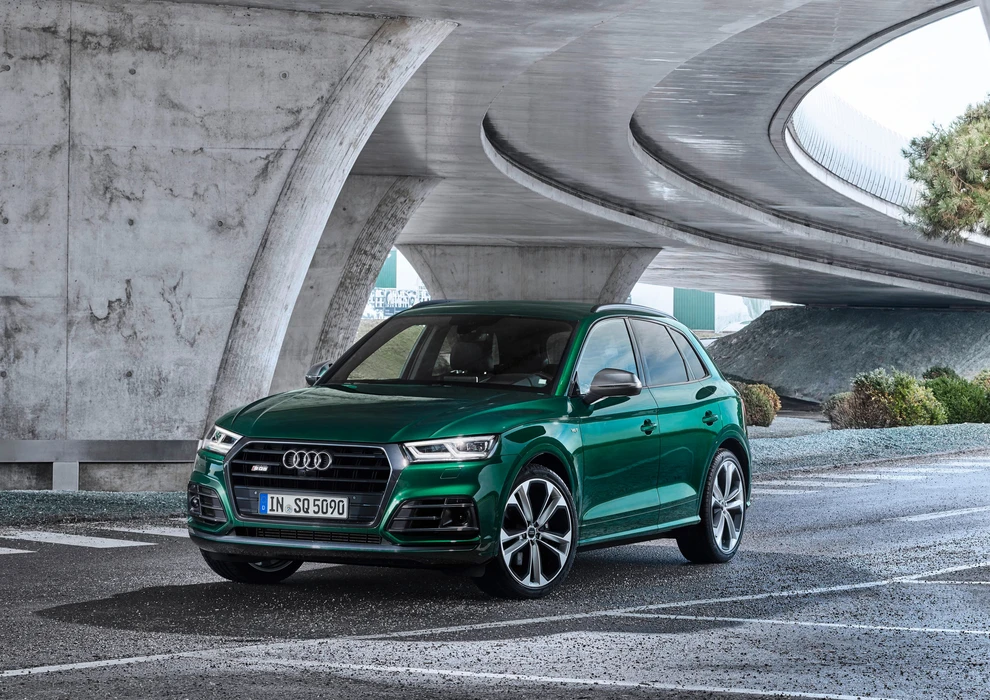 绿色奥迪 Audi SQ5 SUV 汽车图片壁纸