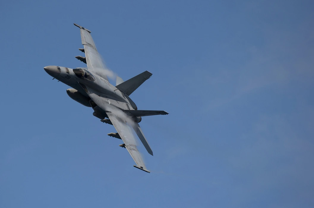 F/A-18战斗攻击机（F/A-18 Strike Fighter）壁纸