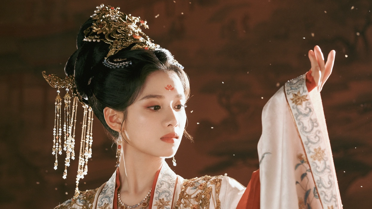 张婧仪《惜花芷》单人剧照图片壁纸
