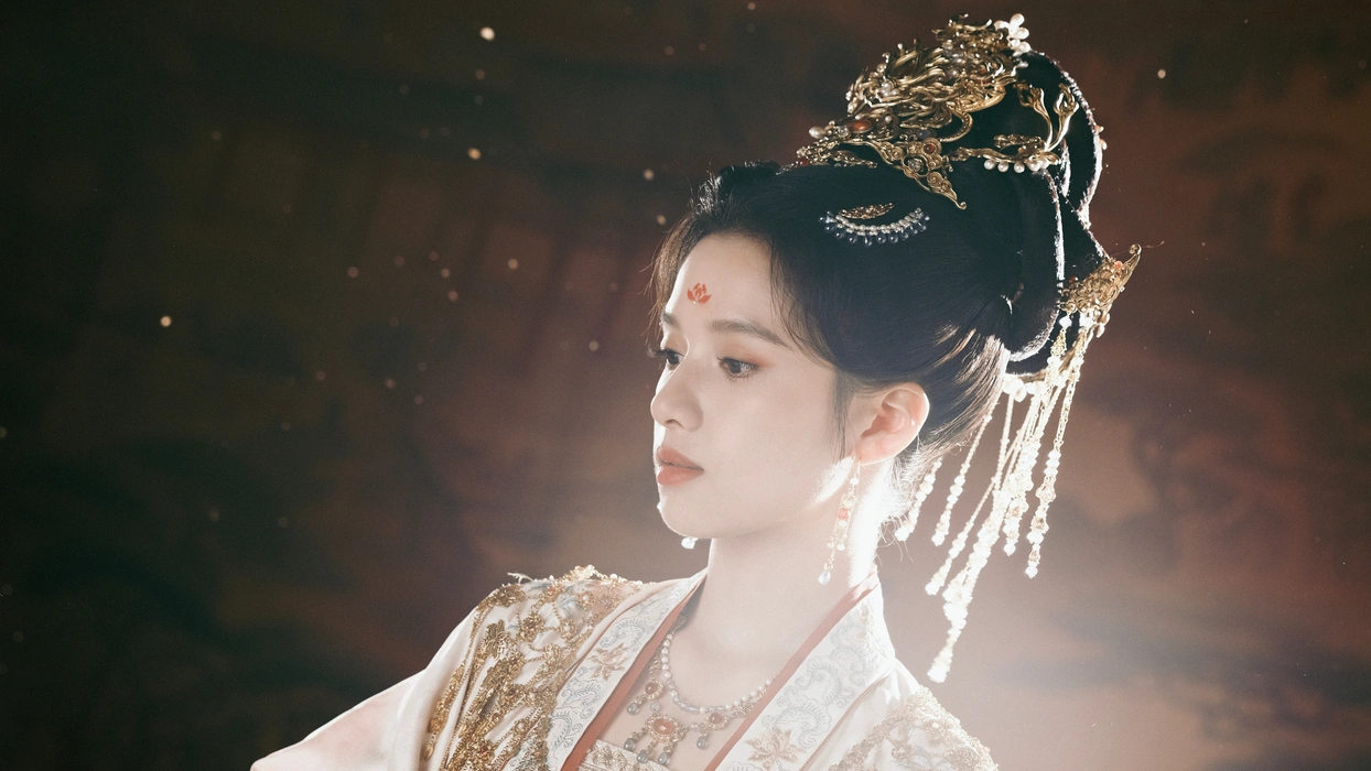 张婧仪《惜花芷》单人剧照图片壁纸