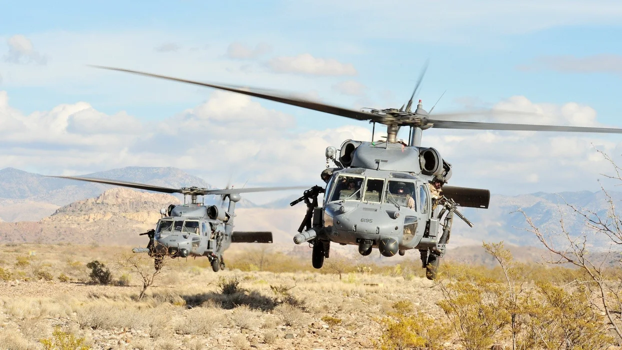 UH-60通用直升机（UH-60 Black Hawk）图片壁纸