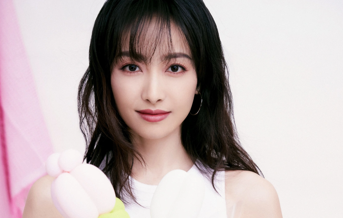宋茜新中式蓝裙甜美写真壁纸