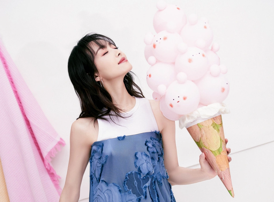 宋茜新中式蓝裙甜美写真壁纸