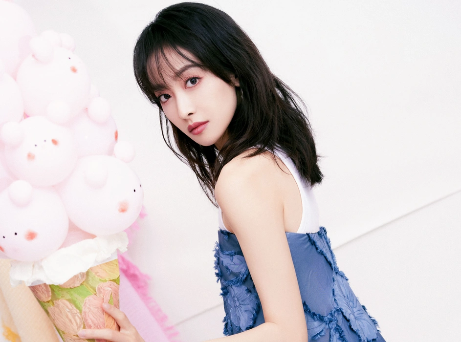 宋茜新中式蓝裙甜美写真壁纸