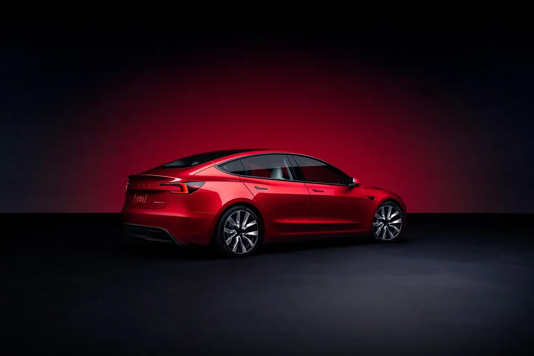 特斯拉Model 3电动汽车图片壁纸