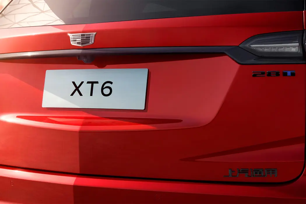 凯迪拉克XT6中大型SUV汽车图片壁纸