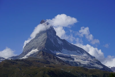8K瑞士侏罗山脉旅游风景桌面