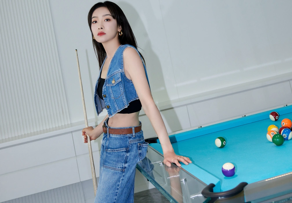 Victoria宋茜牛仔套装写真图片壁纸