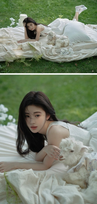 鞠婧祎森系白裙写真图片壁纸