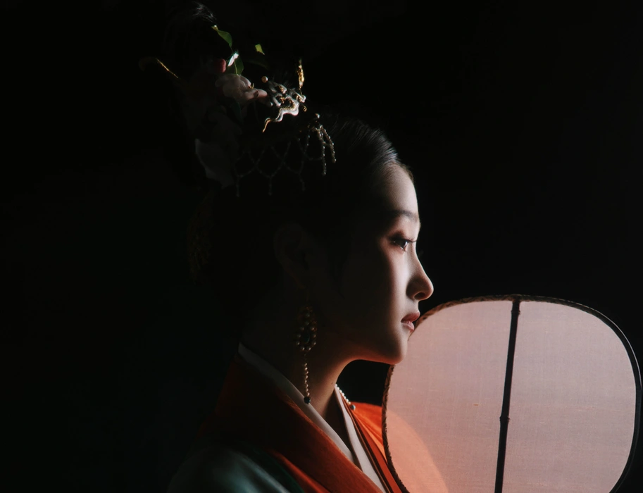 关晓彤元代古装造型写真壁纸