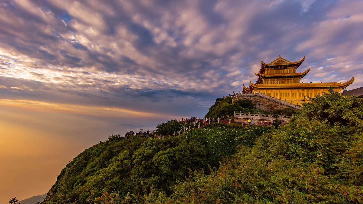 普贤菩萨道场峨眉山风景图片壁纸