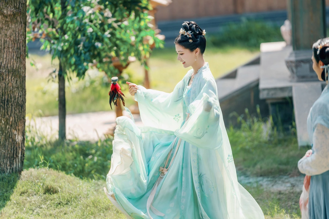 电视剧《锦绣安宁》任敏剧照壁纸
