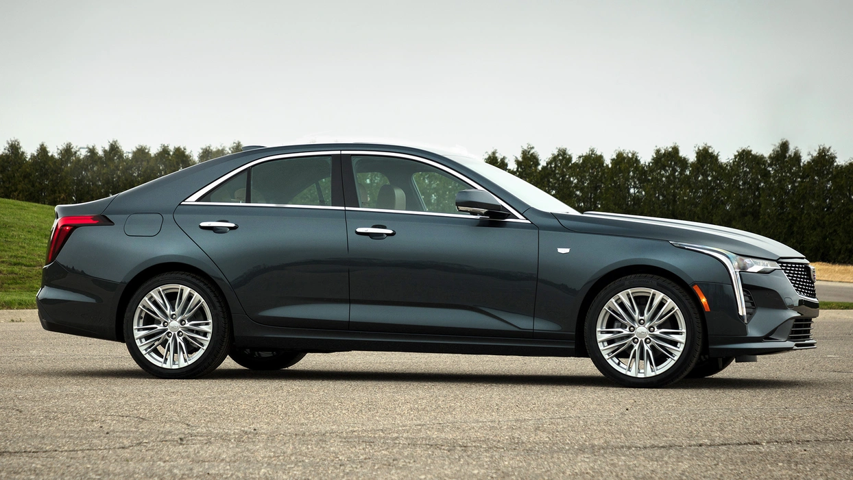 （Cadillac CT4）卡迪拉克轿车图片壁纸