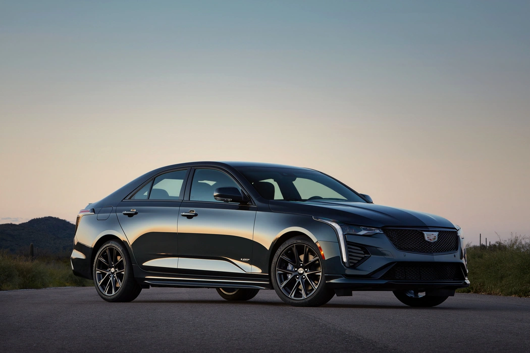 （Cadillac CT4）卡迪拉克轿车图片壁纸