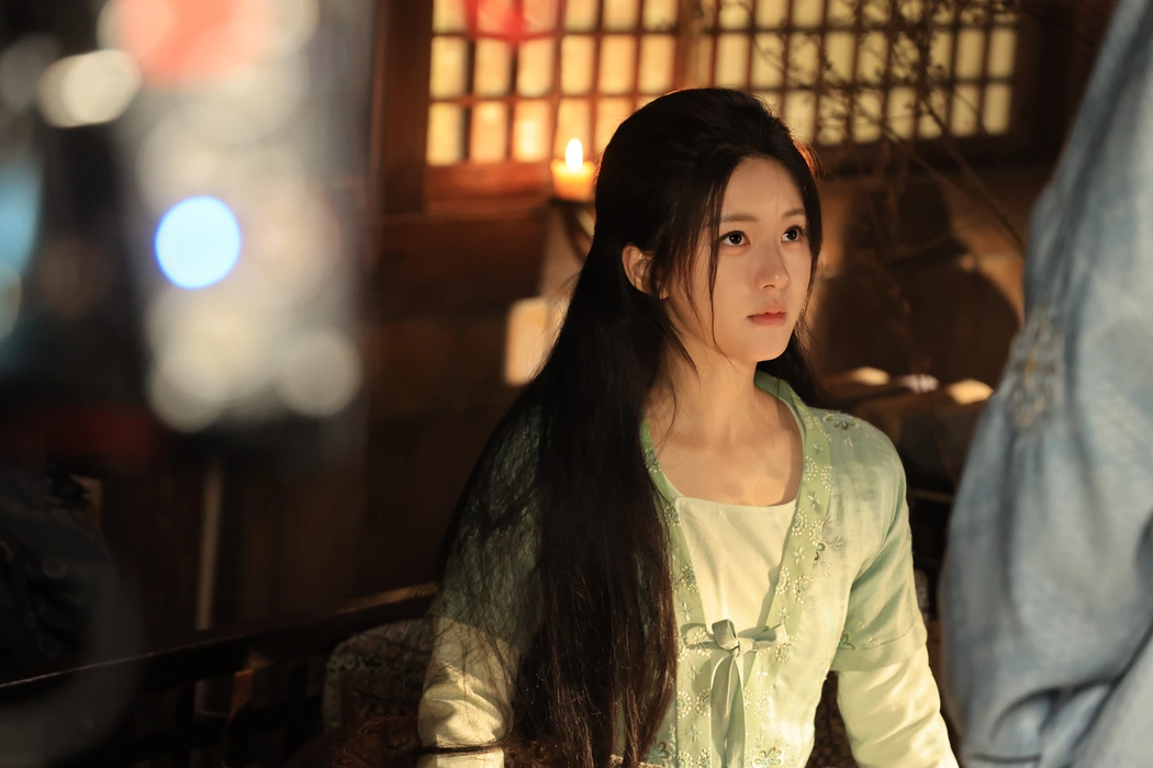 电视剧《珠帘玉幕》赵露思剧照壁纸