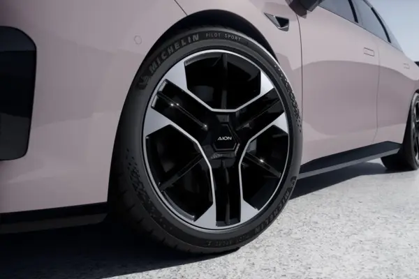 埃安AION RT650智豪版汽车壁纸