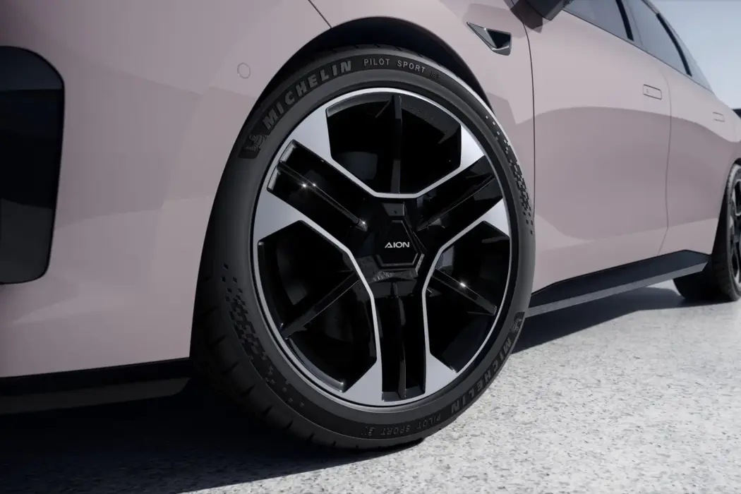 埃安AION RT650智豪版汽车壁纸