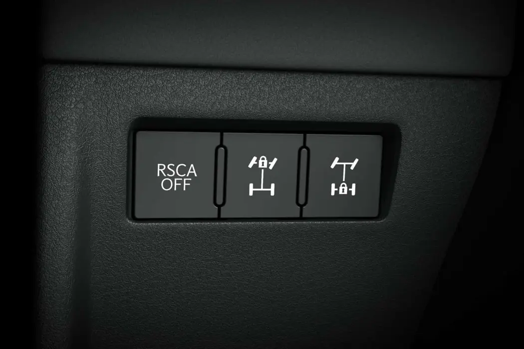 雷克萨斯LX700h领途版SUV壁纸