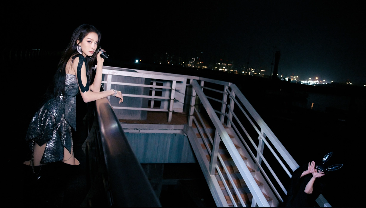 Victoria宋茜暗黑女王霸气壁纸