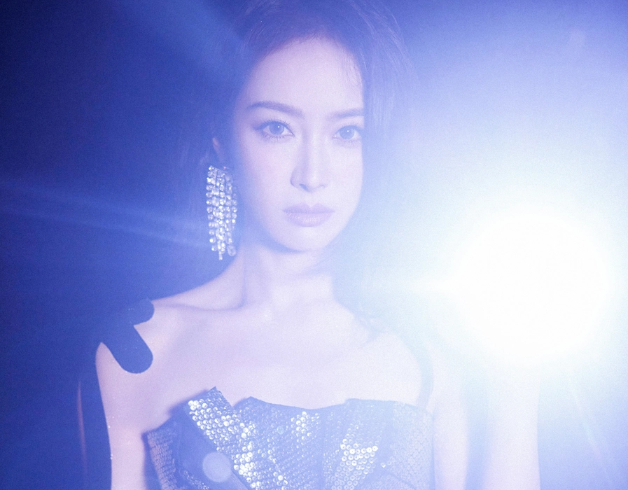 Victoria宋茜暗黑女王霸气壁纸